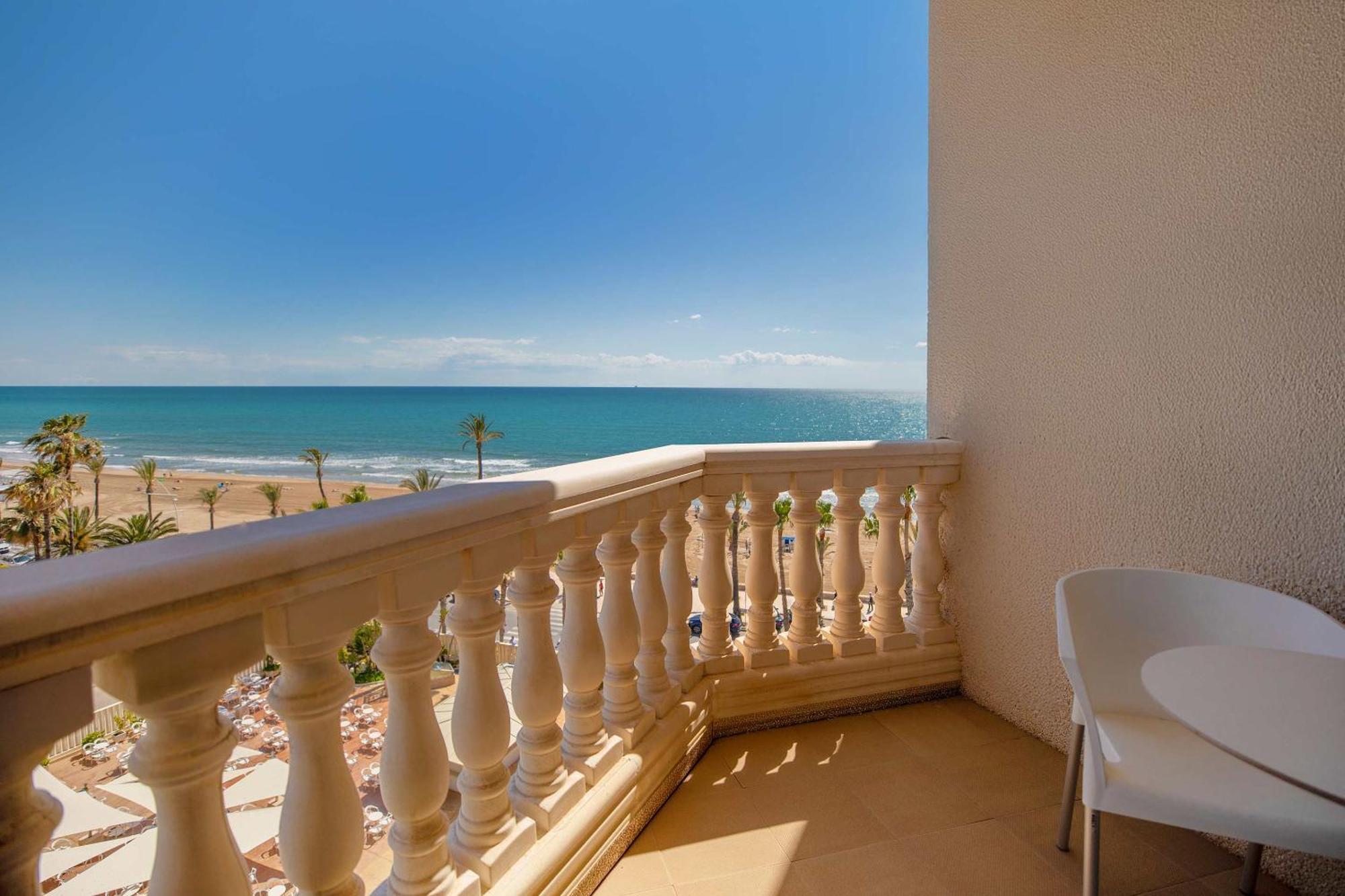 Hotel Servigroup Papa Luna Peñíscola الغرفة الصورة